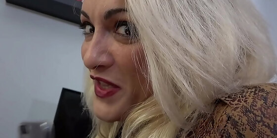 italy s biggest retard wants to fuck milf and squirts immediately italy mary rider sesso 24ore com
